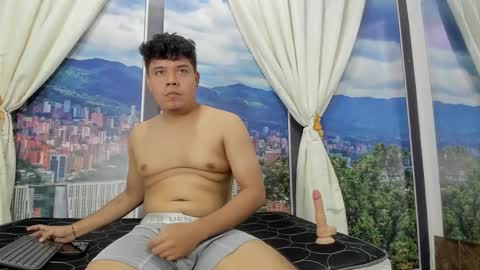 Snapshot of adrianwalkerr chatting on 20, 3, 2026 adrianwalkerr online show from 20, 3, 2026