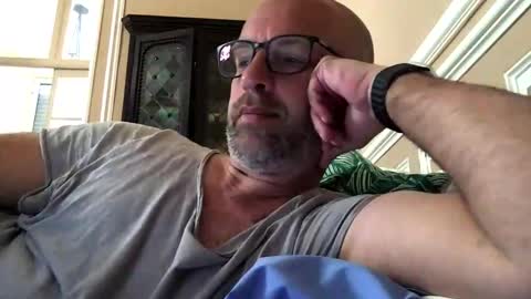 Snapshot of adrienfromparis chatting on 7, 4, 2026 adrienfromparis online show from 7, 4, 2026