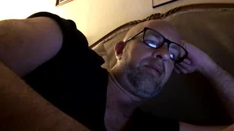 Snapshot of adrienfromparis chatting on 14, 4, 2026 adrienfromparis online show from 14, 4, 2026