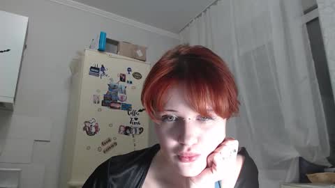 Snapshot of adriennelunar chatting on 19, 2, 2026 AdrienneLunar online show from 19, 2, 2026