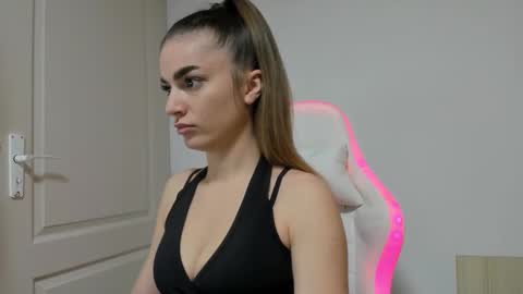 adventurina online show from 25, 11, 2025