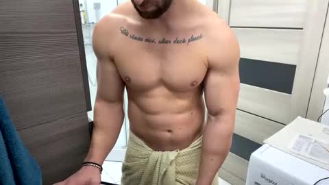 Snapshot of advp69 chatting on 9, 11, 2025 Mrrfitt online show from 9, 11, 2025