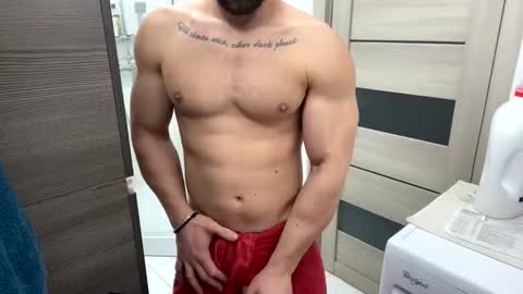 Snapshot of advp69 chatting on 14, 11, 2025 Mrrfitt online show from 14, 11, 2025