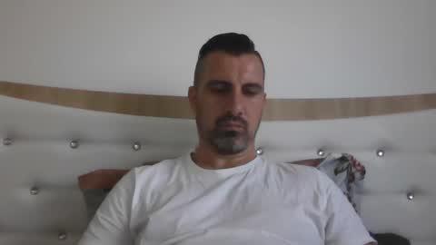 Snapshot of adyyyyyyyyyy35 chatting on 3, 5, 2026 Adrian online show from 3, 5, 2026