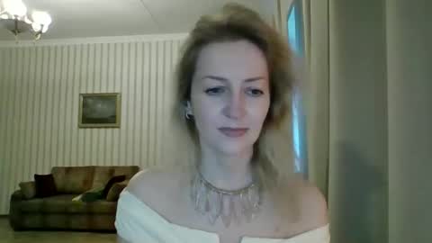 Snapshot of aeroliss chatting on 2, 5, 2026 aeroliss online show from 2, 5, 2026