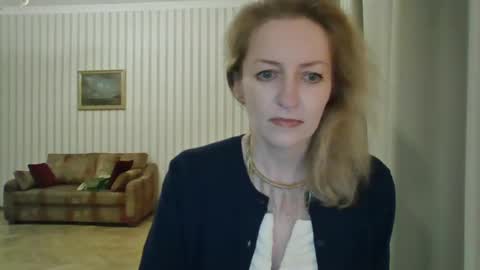 Snapshot of aeroliss chatting on 28, 7, 2026 aeroliss online show from 28, 7, 2026