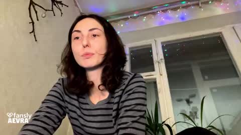 Snapshot of aevra chatting on 19, 12, 2025 vegans taste better online show from 19, 12, 2025