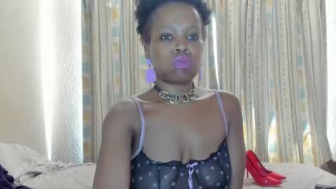 Snapshot of aficangagqueen chatting on 28, 10, 2025 AfricanSquirtQueen online show from 28, 10, 2025