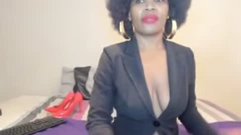 Snapshot of aficangagqueen chatting on 17, 6, 2026 AfricanSquirtQueen online show from 17, 6, 2026
