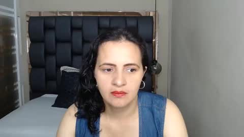Snapshot of africa_holmes chatting on 6, 1, 2025 Africa  online show from 6, 1, 2025