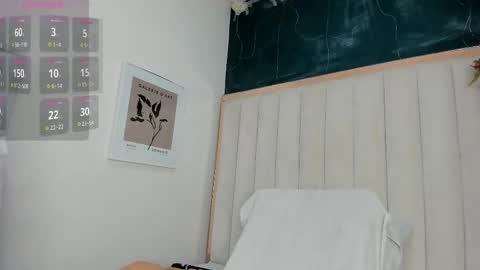 Snapshot of africa_holmes chatting on 22, 10, 2025 Africa  online show from 22, 10, 2025