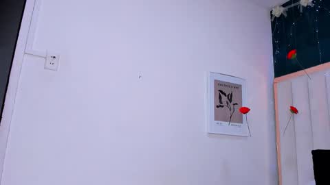 Snapshot of africa_holmes chatting on 8, 4, 2026 Africa online show from 8, 4, 2026