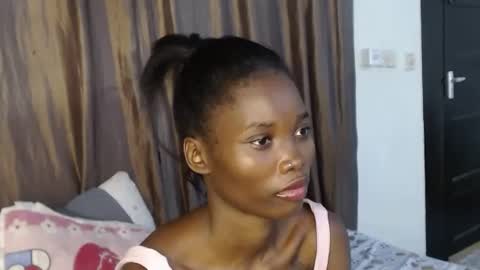 africana_slimqueen online show from 19, 7, 2026