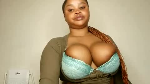 Snapshot of africanboobies24 chatting on 4, 7, 2026 africanboobies24 online show from 4, 7, 2026
