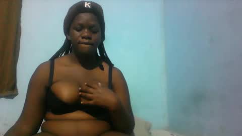 Snapshot of africangal6677 chatting on 3, 5, 2026 africangal6677 online show from 3, 5, 2026