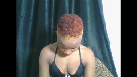 Snapshot of africanprincess24 chatting on 10, 9, 2025 PHOEBE online show from 10, 9, 2025