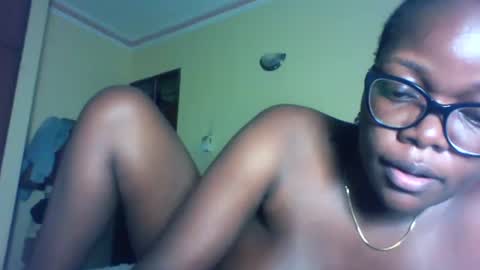 Snapshot of afrilola chatting on 24, 5, 2026 afrilola online show from 24, 5, 2026