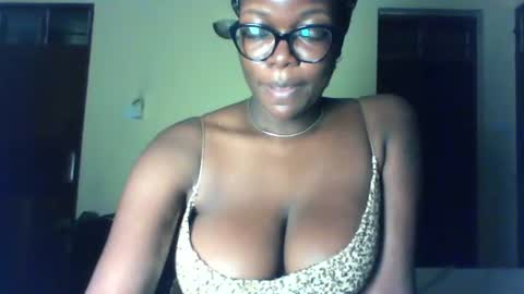 Snapshot of afrilola chatting on 11, 6, 2026 afrilola online show from 11, 6, 2026