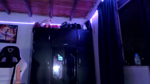 afrodita096 online show from 1, 3, 2025