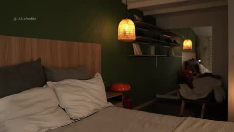 Emma online show from 16, 11, 2025