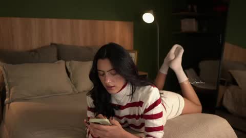 Snapshot of afrodita__25 chatting on 7, 4, 2026 Emma online show from 7, 4, 2026