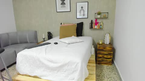 Snapshot of afrodita_martinez chatting on 8, 2, 2025 Afrodita online show from 8, 2, 2025