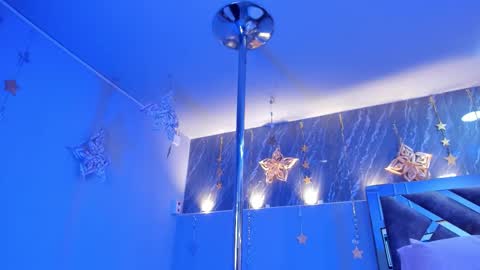 Snapshot of afroditagreenn chatting on 13, 12, 2025 Afrodita online show from 13, 12, 2025