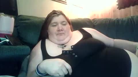 Babygirls353637 online show from 13, 4, 2026