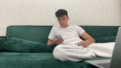 Snapshot of ag_prince chatting on 7, 4, 2026 Mark online show from 7, 4, 2026