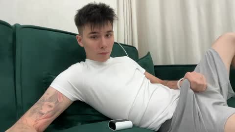 Snapshot of ag_prince chatting on 18, 4, 2026 Mark online show from 18, 4, 2026