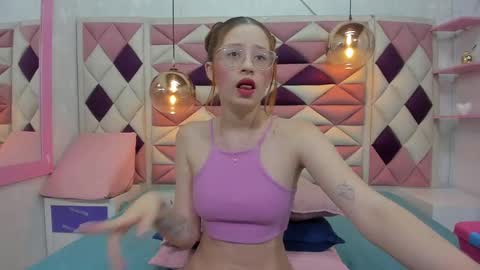 Snapshot of agata_01_ chatting on 8, 3, 2025 Ana online show from 8, 3, 2025