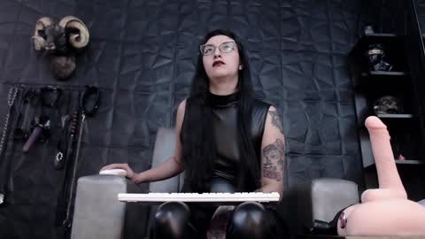 Snapshot of agata_darkness chatting on 8, 1, 2025 Miss Agata online show from 8, 1, 2025