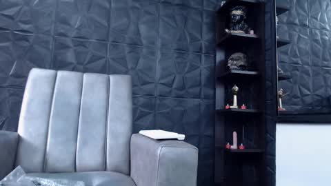 Snapshot of agata_darkness chatting on 15, 2, 2025 Miss Agata online show from 15, 2, 2025