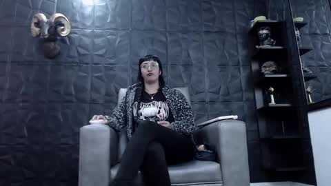 Snapshot of agata_darkness chatting on 4, 3, 2025 Miss Agata online show from 4, 3, 2025