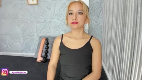 Agatadelphine online show from 5, 12, 2025