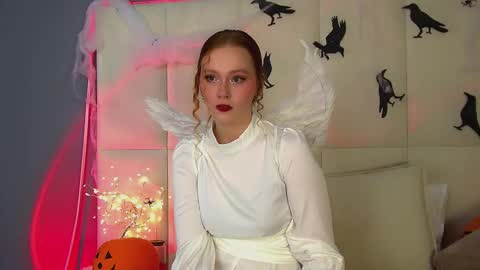 Snapshot of agatafoxley chatting on 25, 10, 2025 AgataFoxley online show from 25, 10, 2025