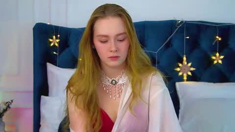 Snapshot of agatafoxley chatting on 21, 12, 2025 AgataFoxley online show from 21, 12, 2025