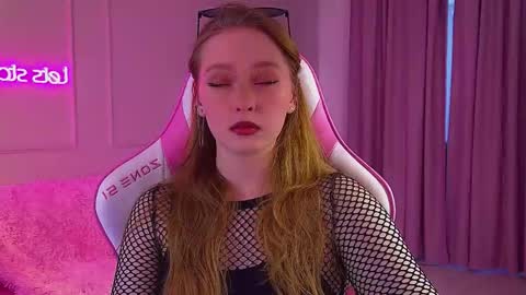 Snapshot of agatafoxley chatting on 18, 1, 2026 AgataFoxley online show from 18, 1, 2026