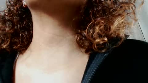 Snapshot of agatasexx chatting on 12, 2, 2025 johana online show from 12, 2, 2025