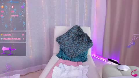 Snapshot of agatha__milf chatting on 15, 12, 2024 Elon M 3 online show from 15, 12, 2024