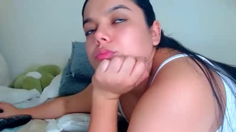 Snapshot of agatha_frank04 chatting on 15, 5, 2026 Agatha online show from 15, 5, 2026