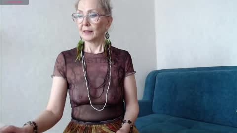 Agatha online show from 17, 4, 2026