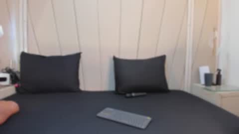 Snapshot of agatha_steel20 chatting on 20, 6, 2026 Agatha Steel online show from 20, 6, 2026