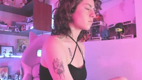 Snapshot of agathaa_ks_ chatting on 6, 1, 2025 Camila 2 online show from 6, 1, 2025