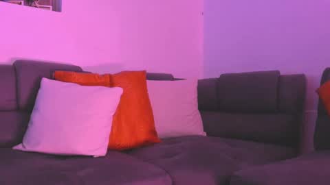 Snapshot of agathaa_ks_ chatting on 9, 2, 2025 Camila 2 online show from 9, 2, 2025