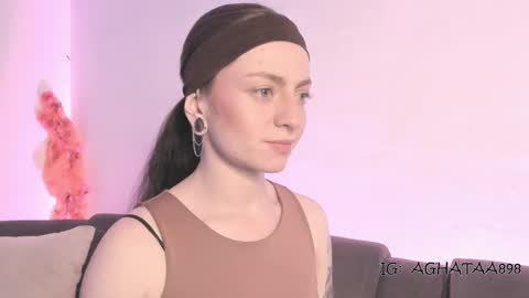 Snapshot of agathaa_ks_ chatting on 24, 9, 2025 Camila 2 online show from 24, 9, 2025