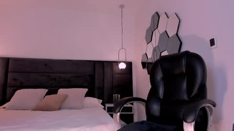 Snapshot of agathakondo chatting on 16, 4, 2026 Agatha online show from 16, 4, 2026