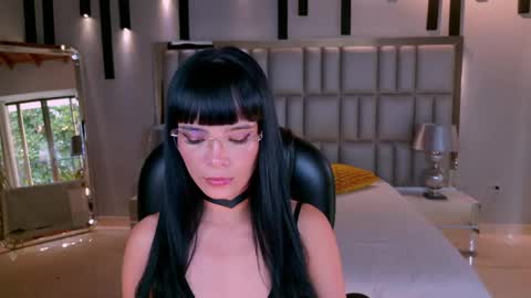 Agatha online show from 24, 5, 2026