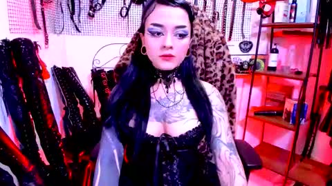 Snapshot of agathamoonn chatting on 14, 10, 2025 Agatha Fox online show from 14, 10, 2025