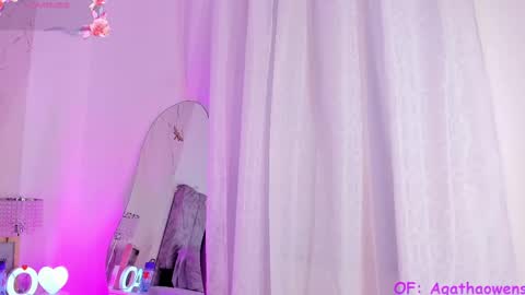 Agatha Owens online show from 14, 9, 2025